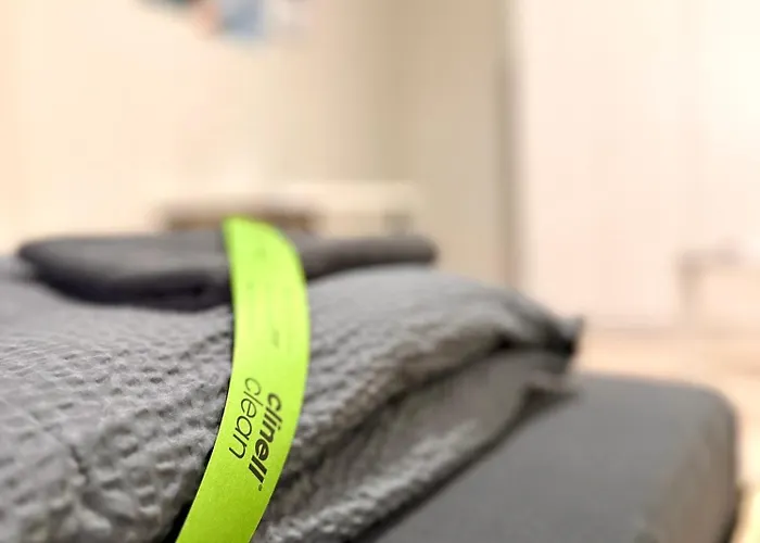 Neuwertiges Mit Schnellem Wlan, Glasfaser, Kostenlose Privatparkplatz Auch Fuer Transporter Geeignet R23 Appartamento